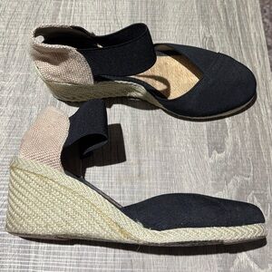 Lauren Ralph Lauren Black and Tan Espadrille Wedges